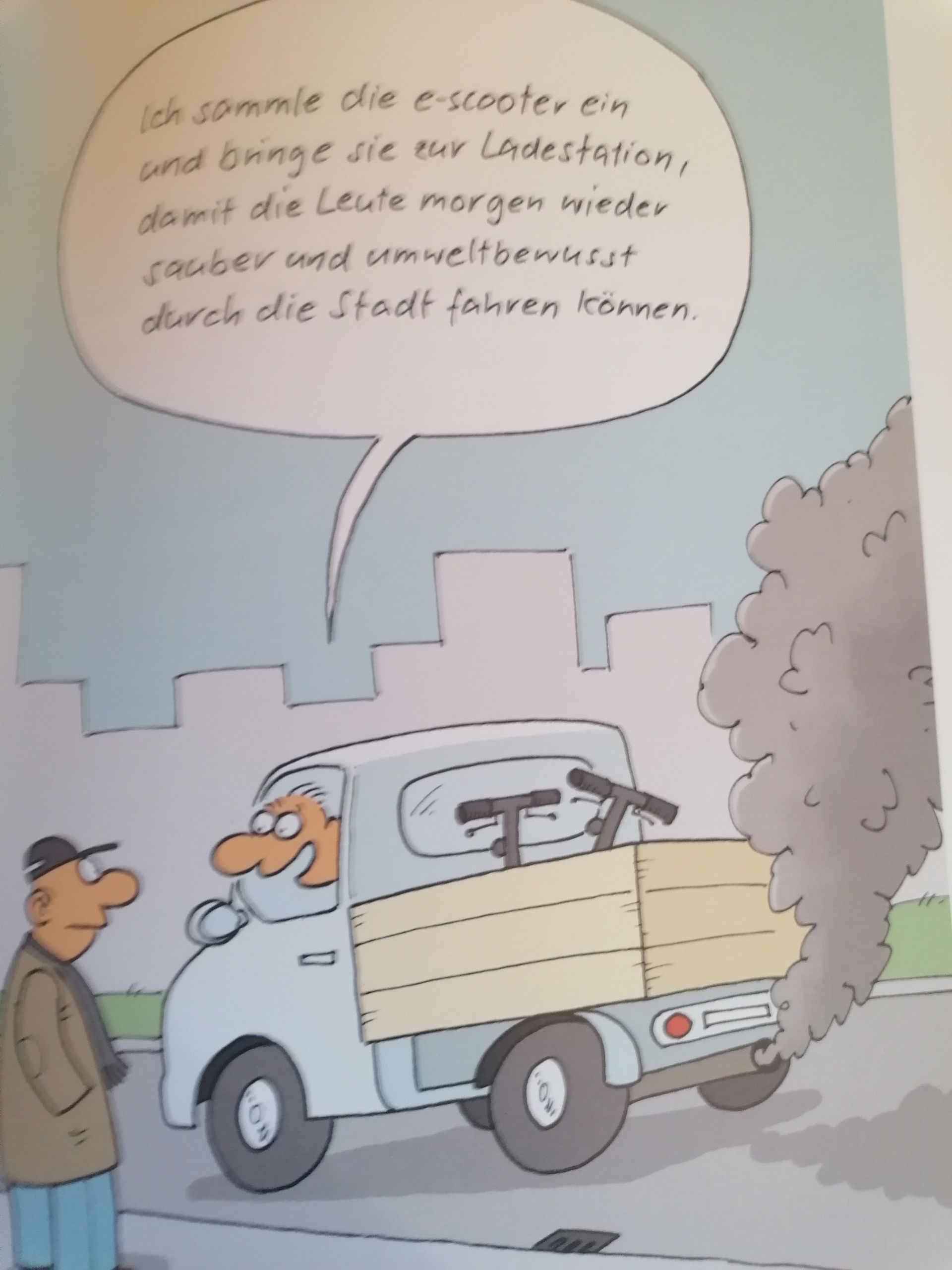 Ich sammle die e-scooter ein
und bringe sie zur Ladestation,
damit die Leute morgen wieder
sauber und umweltbewusst
durch die Stadt fahren können.
P
من