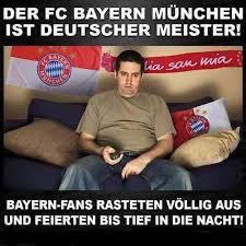 DER FC BAYERN MÜNCHEN
IST DEUTSCHER MEISTER!
lia san mia
144
BAYERN-FANS RASTETEN VÖLLIG AUS
UND FEIERTEN BIS TIEF IN DIE NACHT!