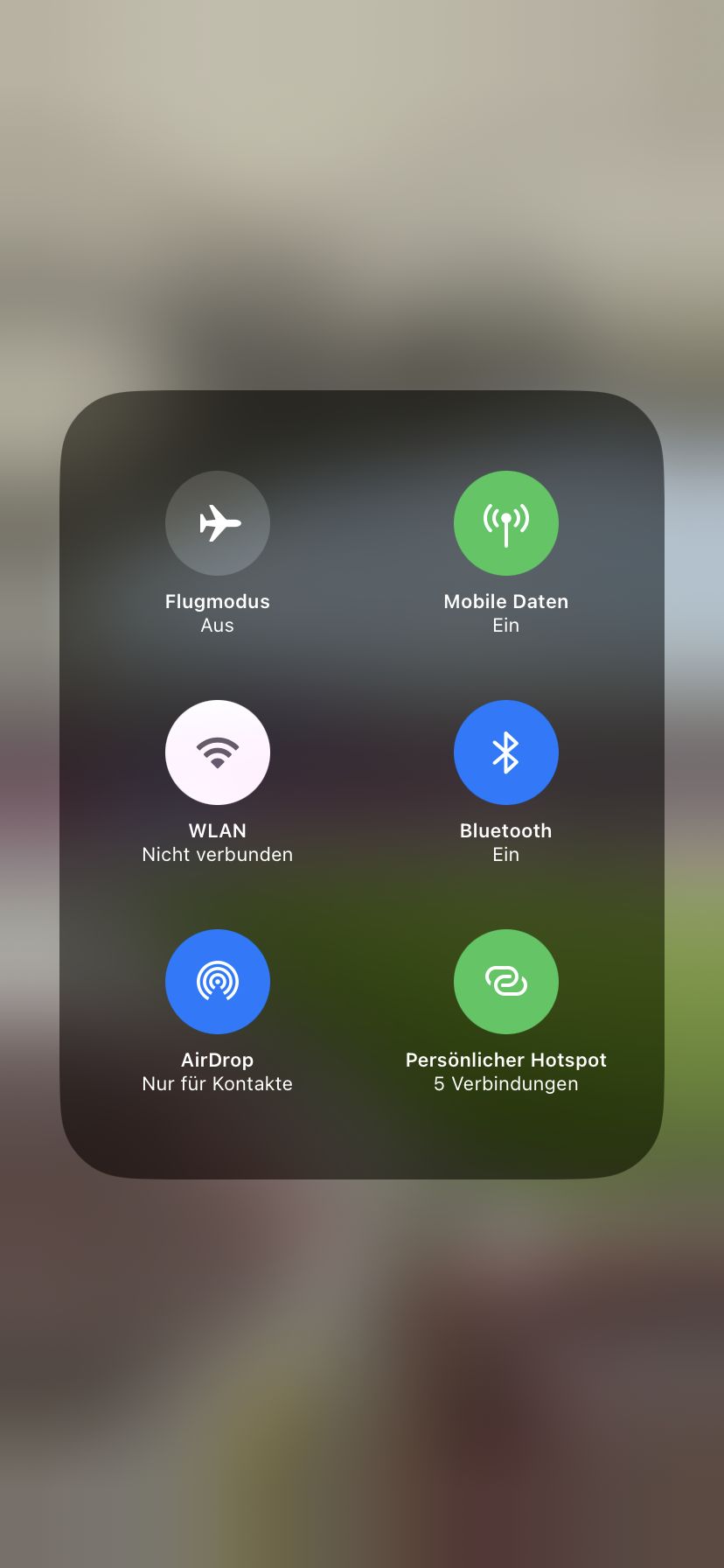 Flugmodus
Aus
WLAN
Nicht verbunden
AirDrop
Nur für Kontakte
((9³)
Mobile Daten
Ein
☆
Bluetooth
Ein
Persönlicher Hotspot
5 Verbindungen