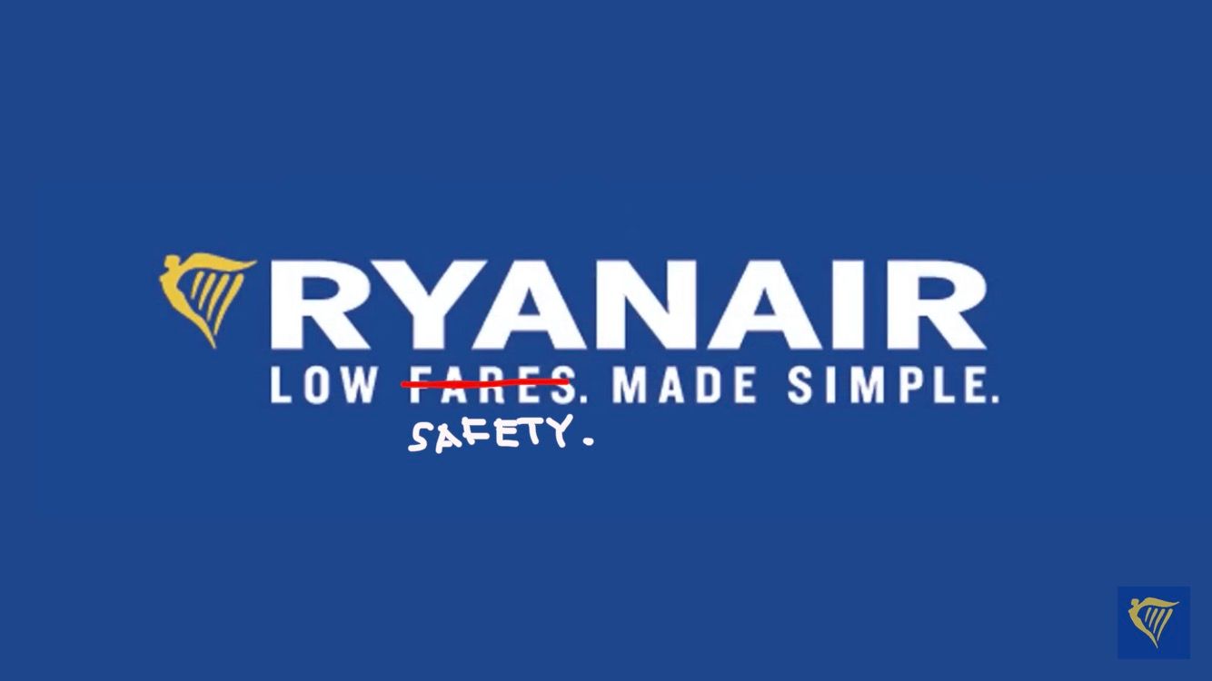 RYANAIR
LOW FARES. MADE SIMPLE.
SAFETY.